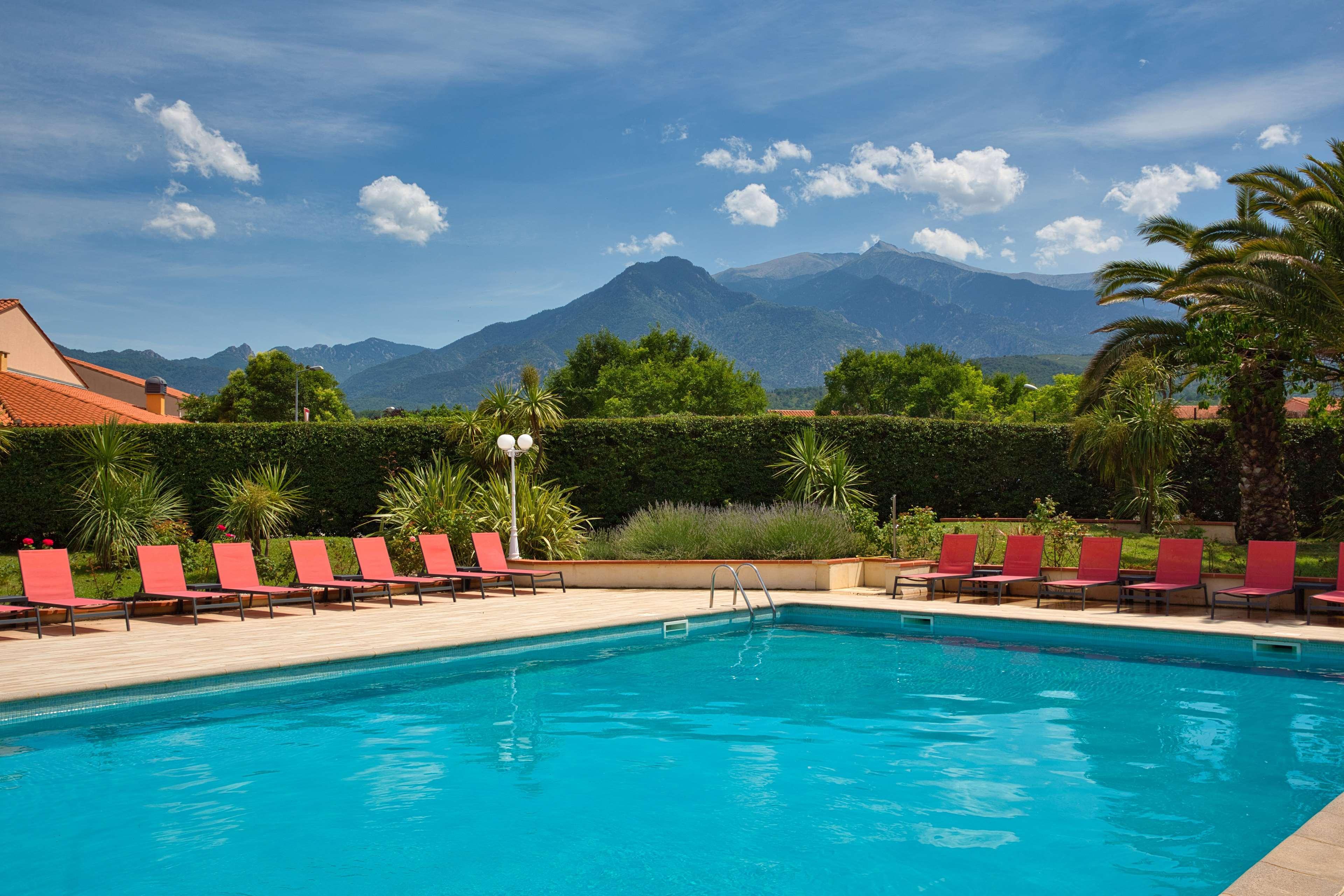 Best Western Le Vauban Прад Екстер'єр фото